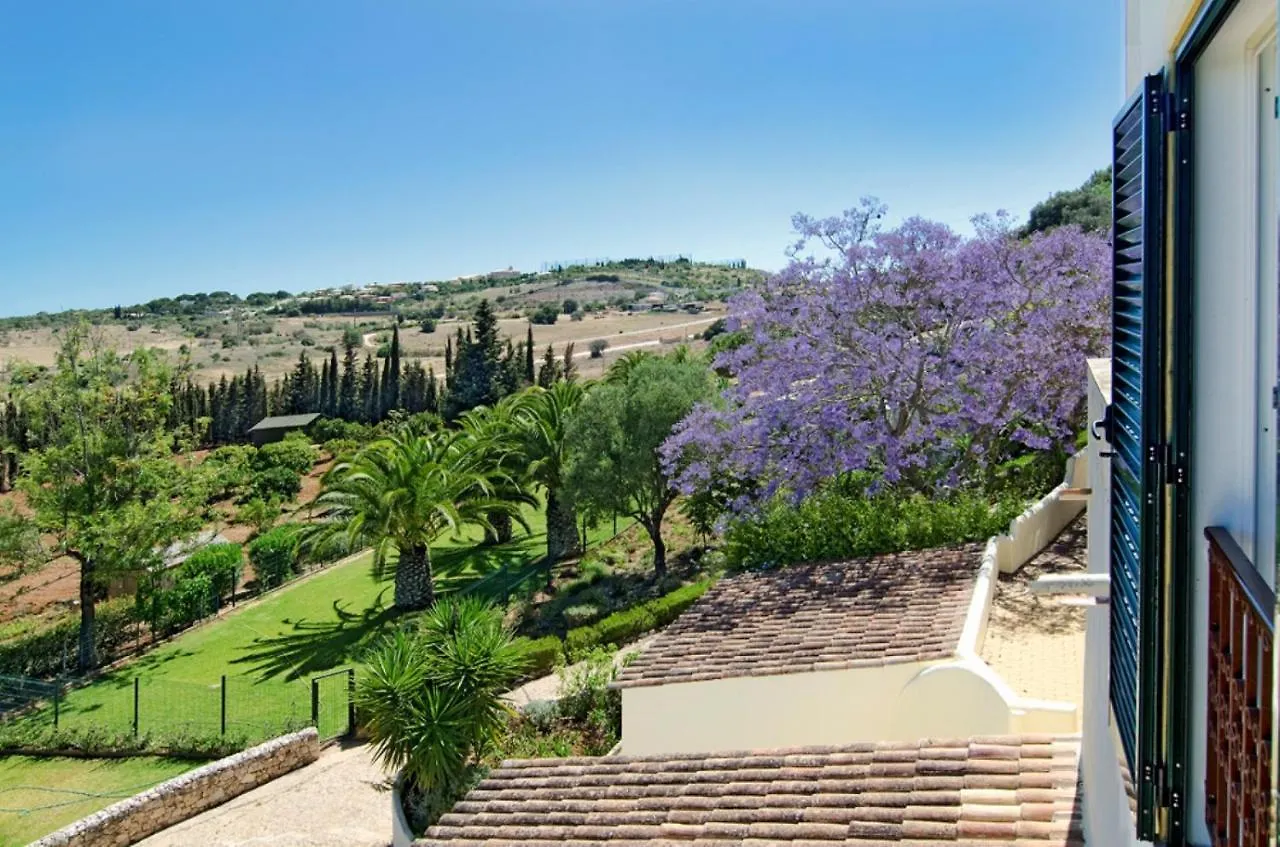 607 Villa Lorena Lagos