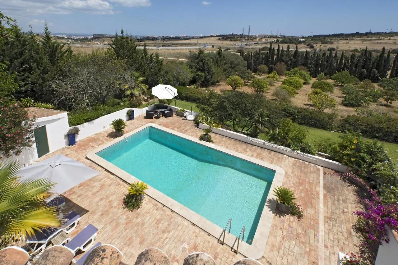 607 Villa Lorena Lagos